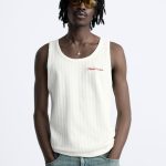 CAMISETA TANK JACQUARD BORDADO