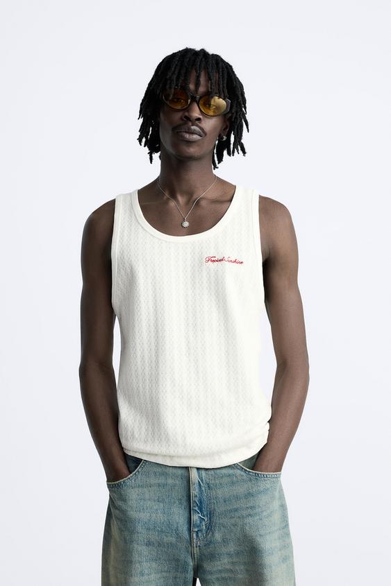 CAMISETA TANK JACQUARD BORDADO